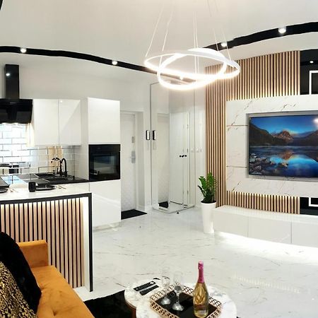קונין Vip Room 2+2 מראה חיצוני תמונה
