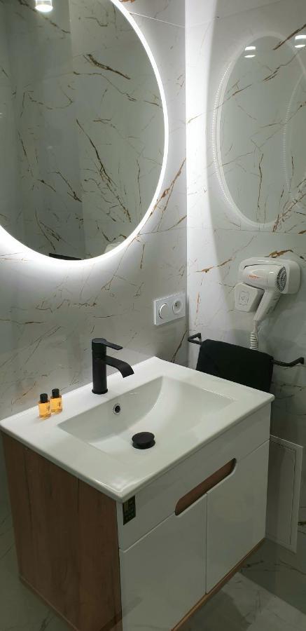 קונין Vip Room 2+2 מראה חיצוני תמונה