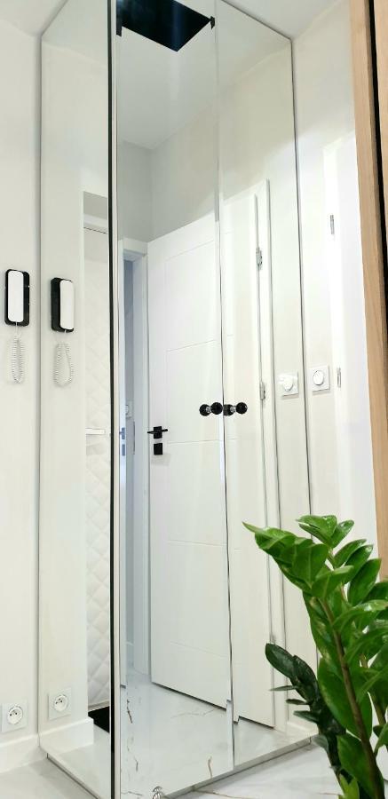 קונין Vip Room 2+2 מראה חיצוני תמונה
