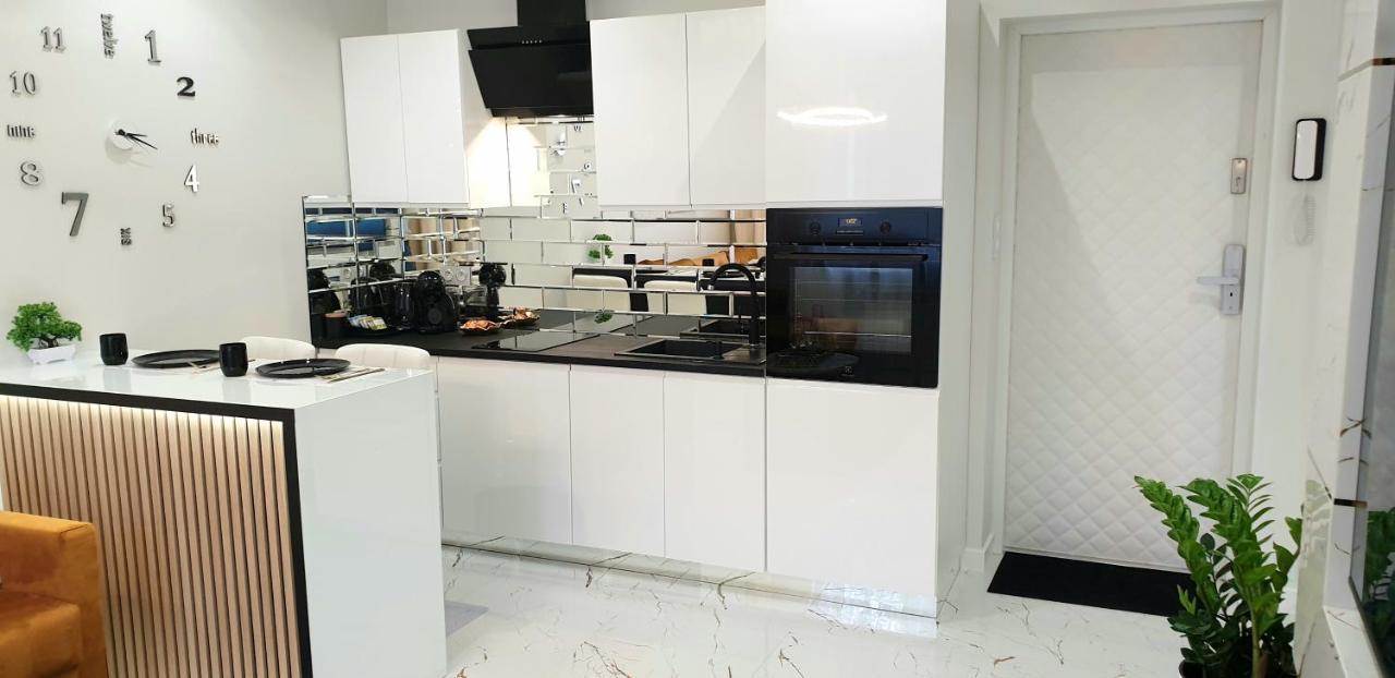 קונין Vip Room 2+2 מראה חיצוני תמונה