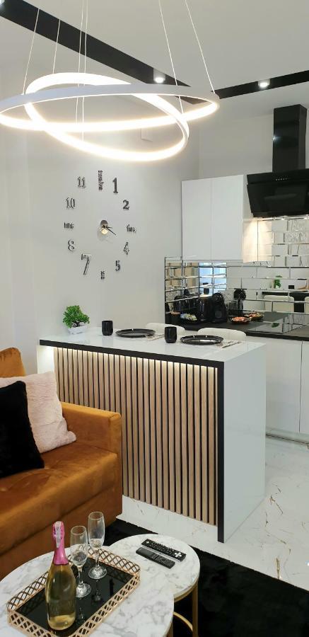 קונין Vip Room 2+2 מראה חיצוני תמונה